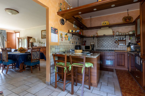Villa in vendita a Valmontone (RM)