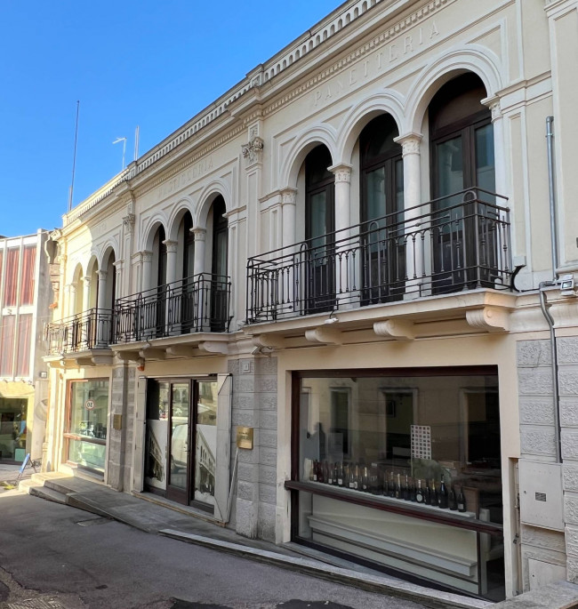 Studio/Ufficio in vendita a Valdobbiadene