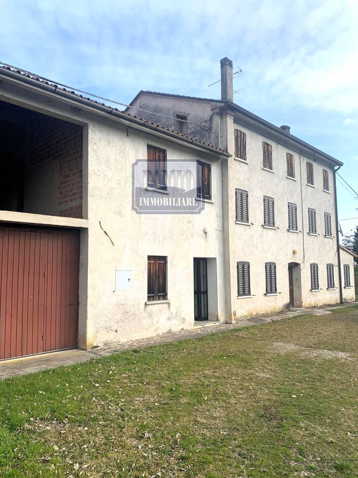 Rustico in vendita a Nervesa della Battaglia
