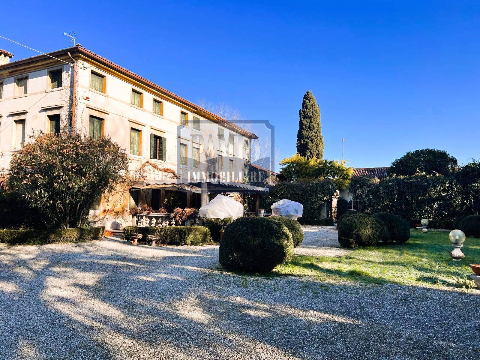 Villa in vendita a Treviso