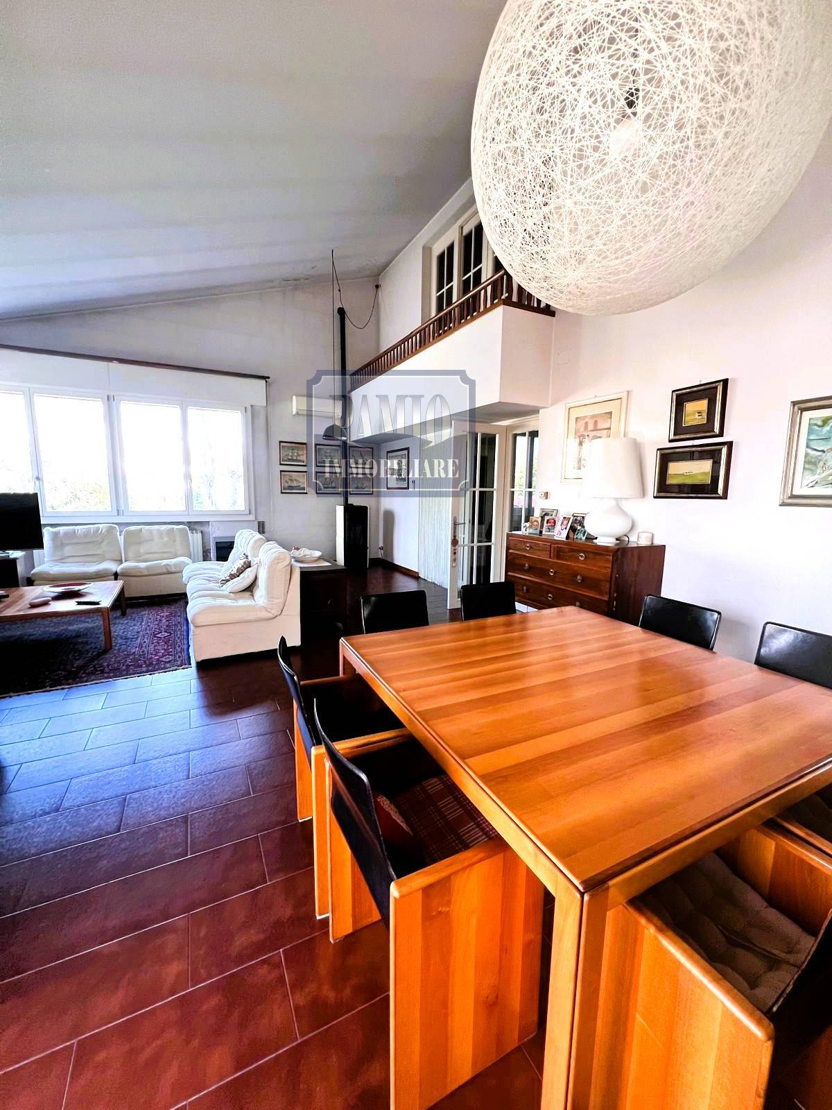 Villa in vendita a Giavera del Montello