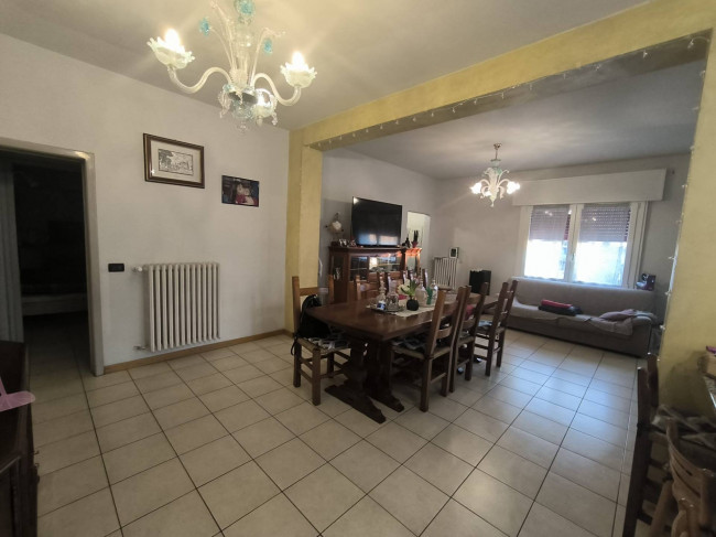 Casa singola in vendita a Volpago del Montello