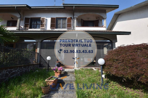 Villa bifamiliare in vendita a Zibido San Giacomo