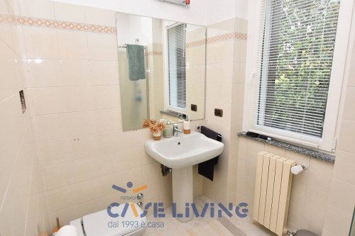 Villa bifamiliare in vendita a Vermezzo con Zelo