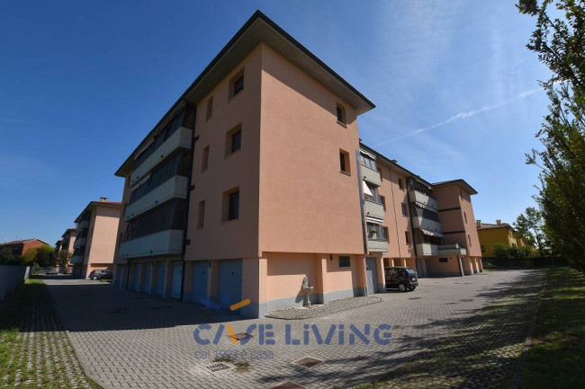 Appartamento in vendita a Binasco
