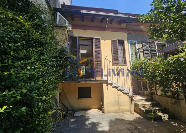 Casa semi indipendente in vendita a Milano