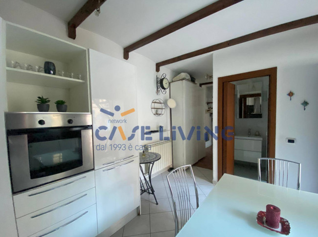 Appartamento in vendita a Corsico