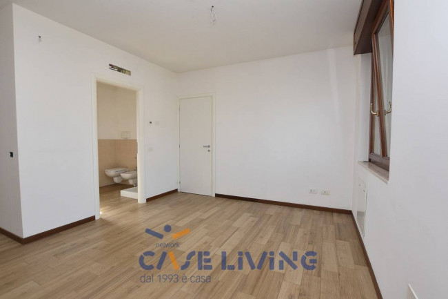 Casa semi indipendente in vendita a Lacchiarella