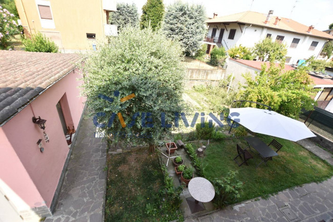 Villa in vendita a Rosate