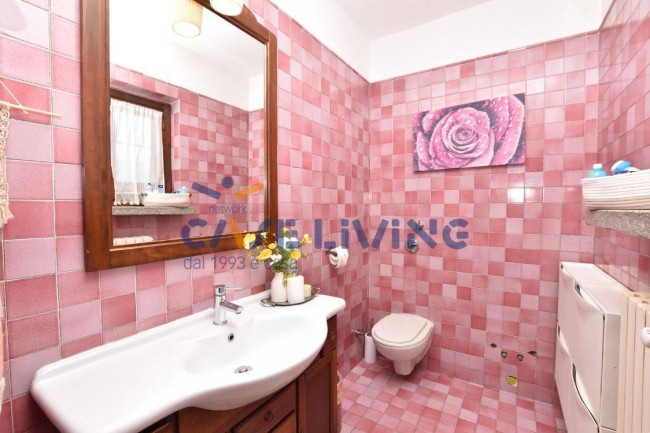 Villa in vendita a Calvignasco