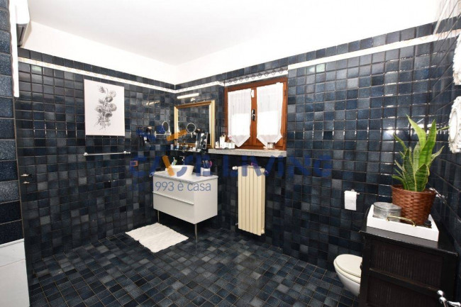 Villa in vendita a Calvignasco