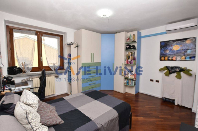 Villa in vendita a Calvignasco