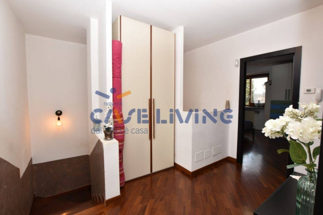 Villa in vendita a Calvignasco