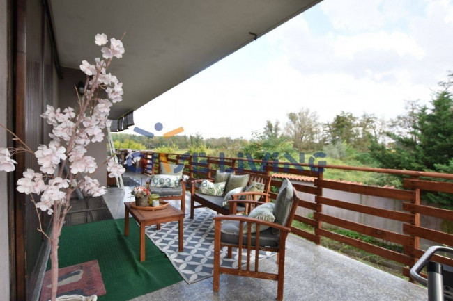 Villa in vendita a Calvignasco