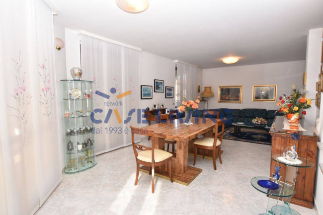 Villa in vendita a Noviglio