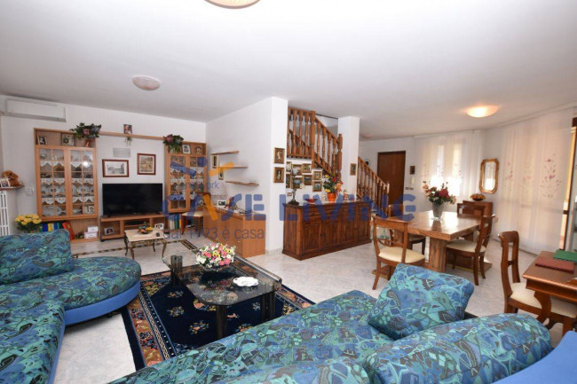 Villa in vendita a Noviglio