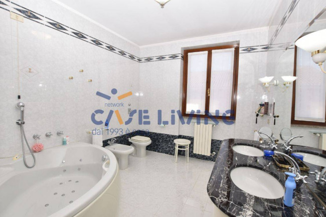 Villa in vendita a Noviglio