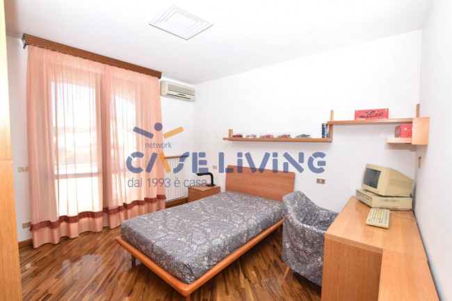 Villa in vendita a Noviglio