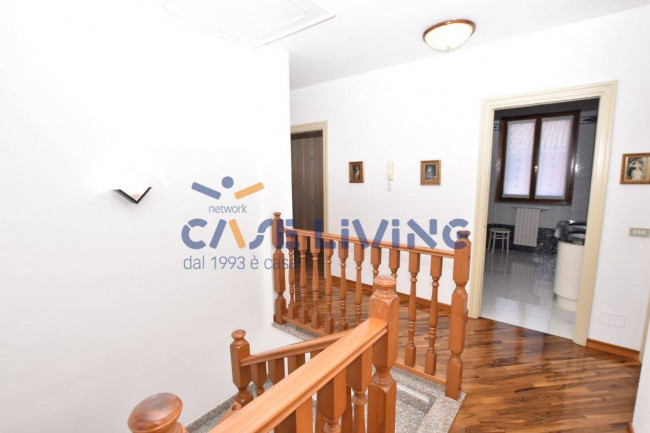 Villa in vendita a Noviglio