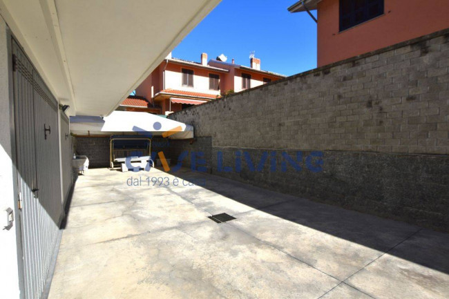 Villa in vendita a Noviglio