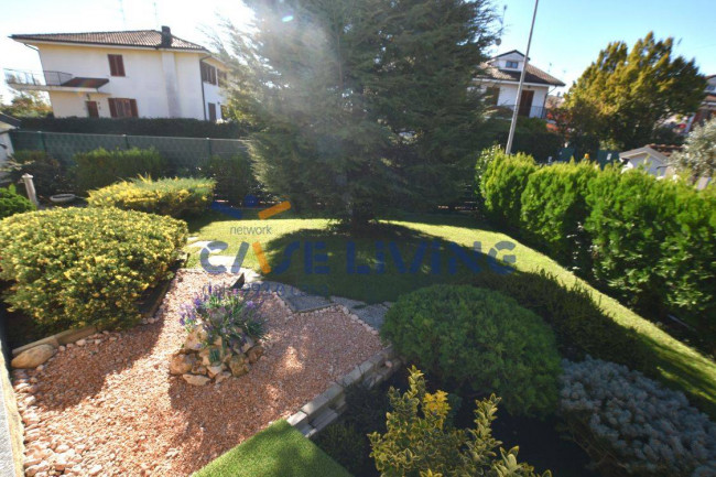 Villa in vendita a Noviglio