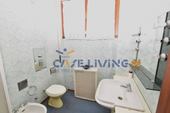 Villa in vendita a Trezzano sul Naviglio