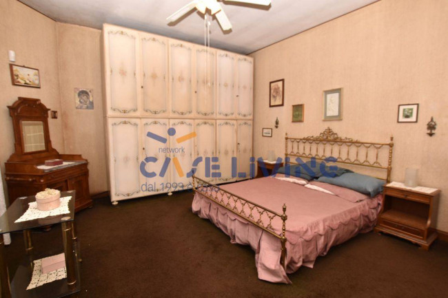 Villa in vendita a Trezzano sul Naviglio