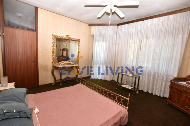 Villa in vendita a Trezzano sul Naviglio