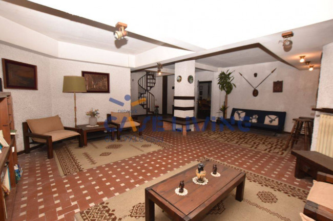 Villa in vendita a Trezzano sul Naviglio