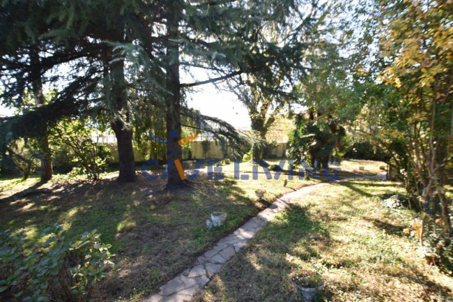 Villa in vendita a Trezzano sul Naviglio