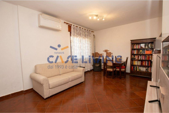 Casa semi indipendente in vendita a Rosate