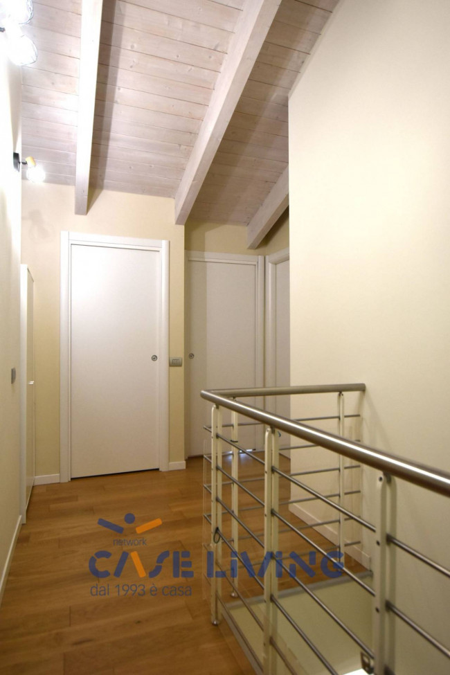 Appartamento in vendita a Rosate