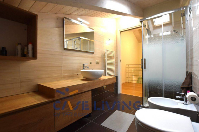 Appartamento in vendita a Rosate