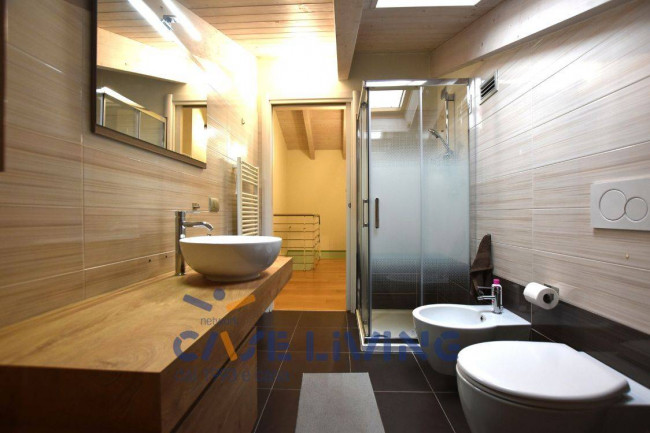 Appartamento in vendita a Rosate