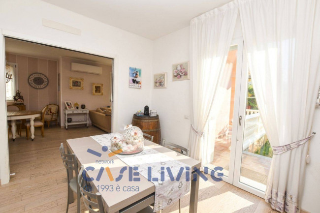 Villa in vendita a Rosate