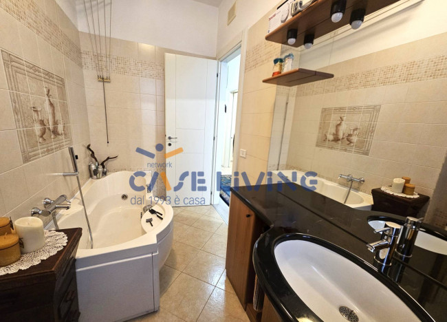 Appartamento in vendita a Buccinasco