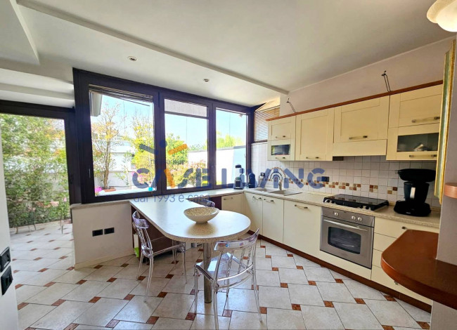 Appartamento in vendita a Buccinasco