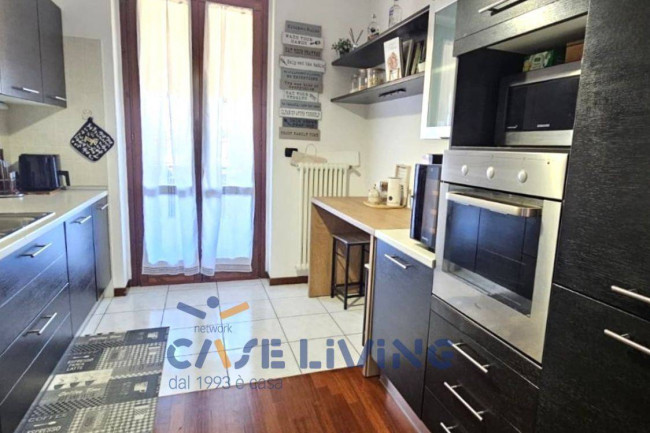 Appartamento in vendita a Vernate
