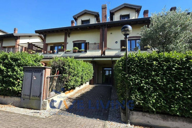 Appartamento in vendita a Vernate