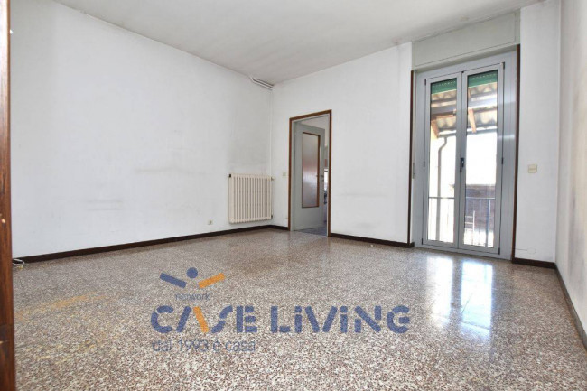 Appartamento in vendita a Rosate