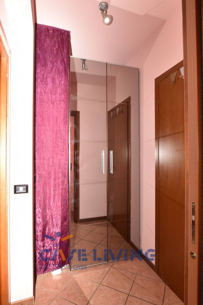 Appartamento in vendita a Rosate