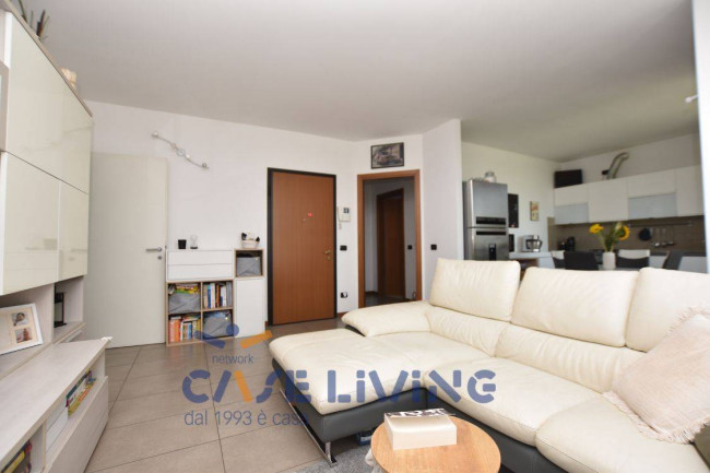 Appartamento in vendita a Rosate