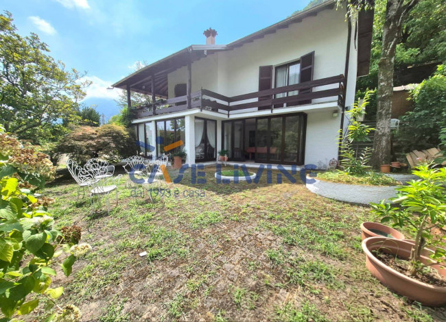 Villa in vendita a Argegno