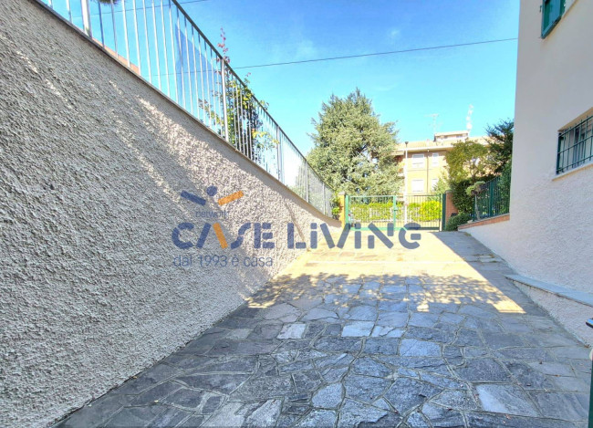 Villa in vendita a Bollate