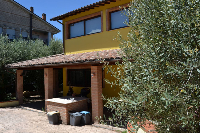 Villa in vendita a Rivo, Terni (TR)