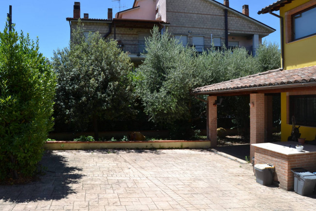 Villa in vendita a Rivo, Terni (TR)