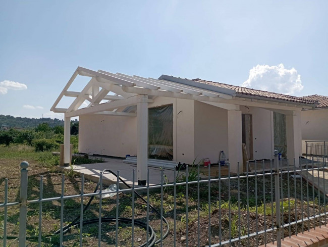 Villa in vendita a Valenza, Terni (TR)