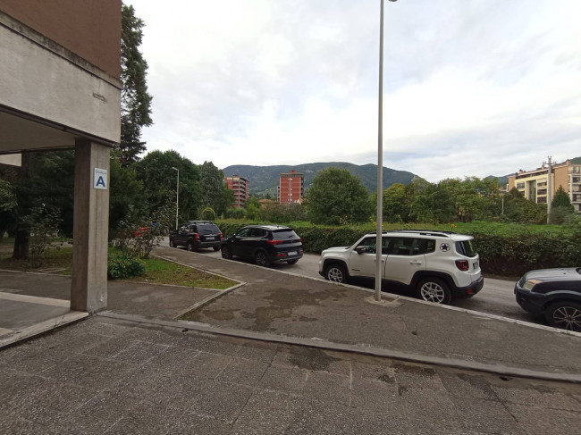 Garage/Box/Posto auto in vendita a San Carlo, Terni (TR)