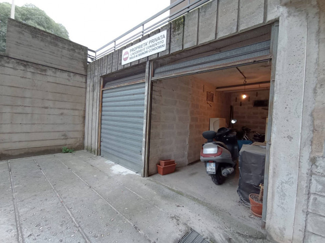 Garage/Box/Posto auto in vendita a San Carlo, Terni (TR)