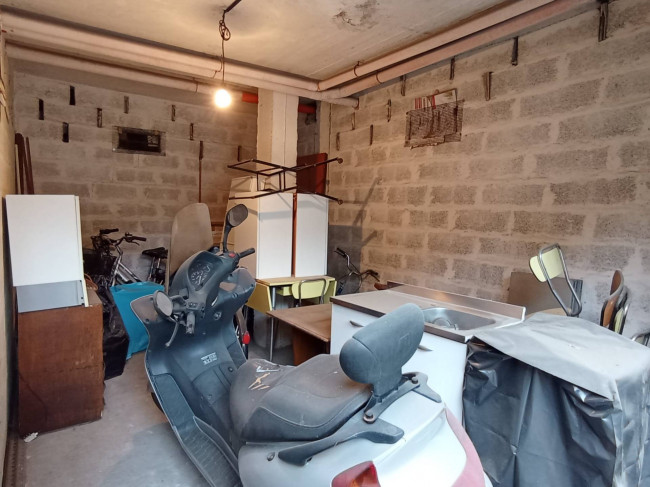 Garage/Box/Posto auto in vendita a San Carlo, Terni (TR)